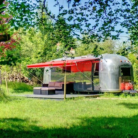 The Airstream Villa เพนริน ภายนอก รูปภาพ